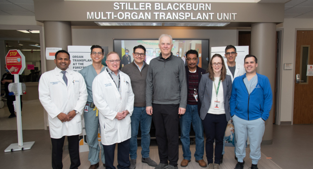 Members of LHSC’s Multi-Organ Transplant Program celebrate achieving the milestone of more than 7,000 transplants performed over the program’s history. 